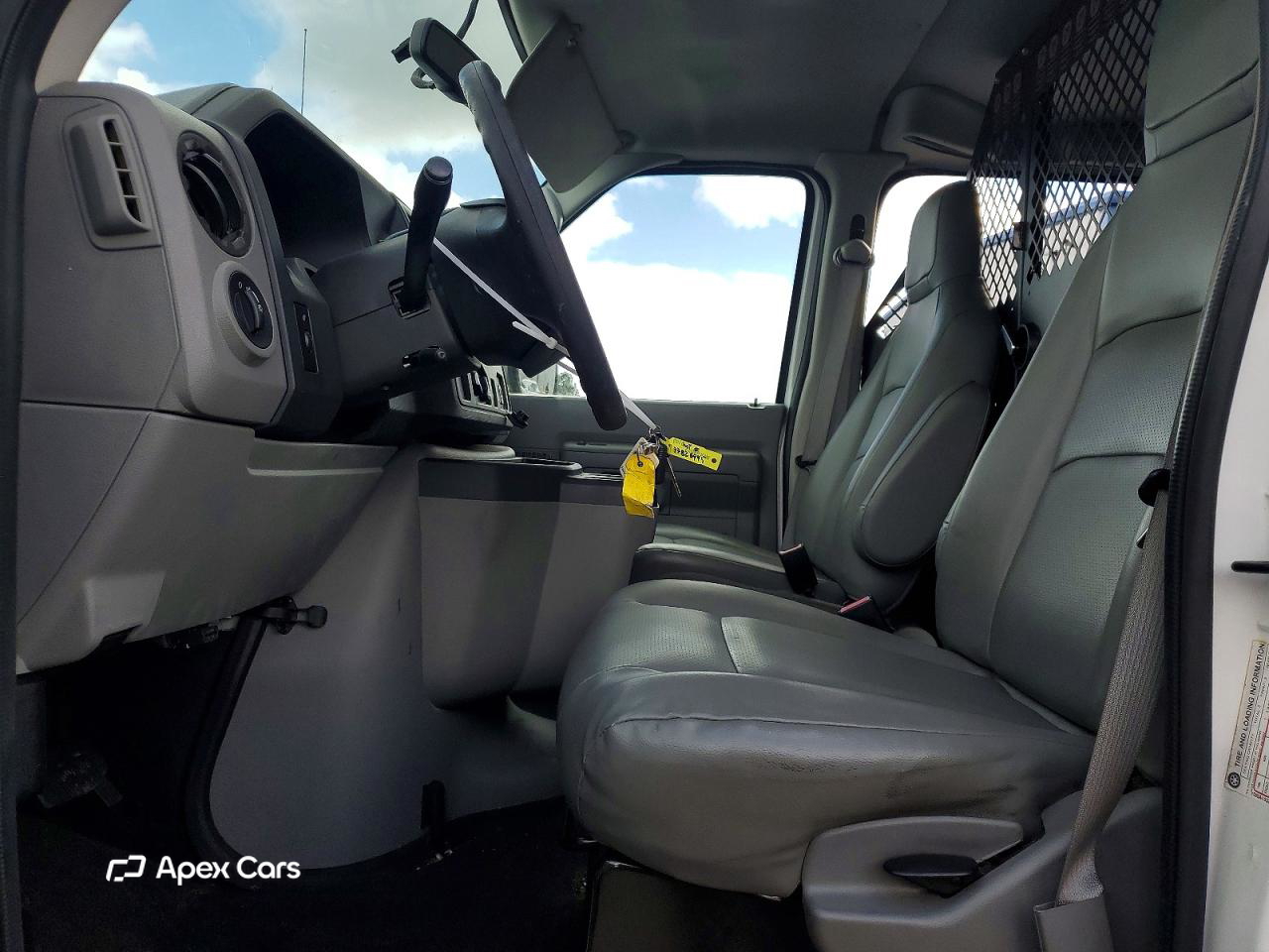 Ford Econoline 2010