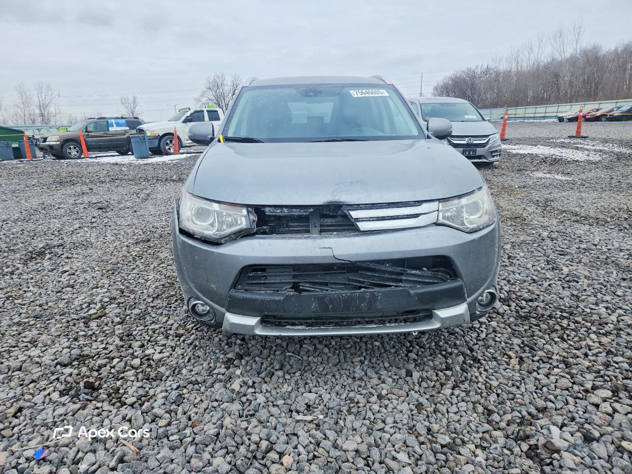 Mitsubishi Outlander 2015
