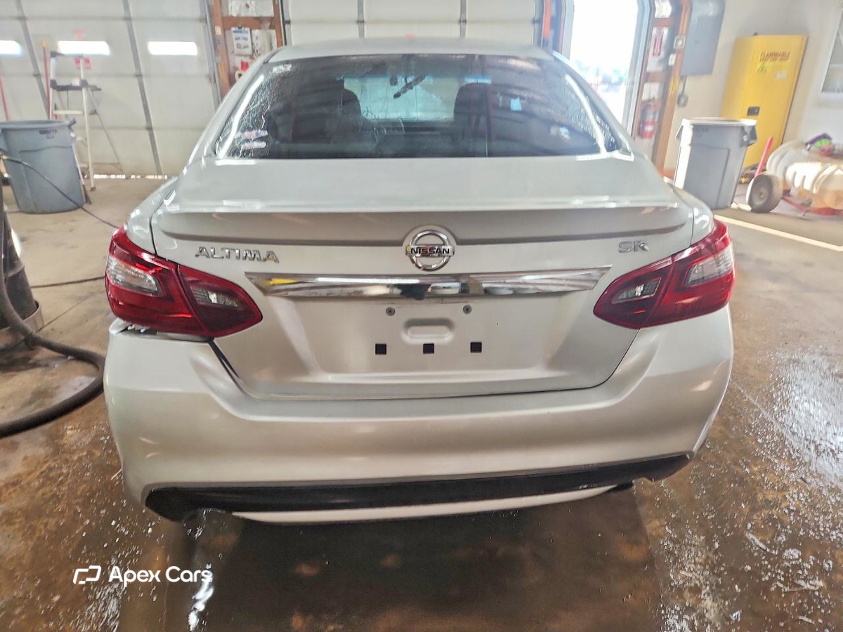 Nissan Altima 2017