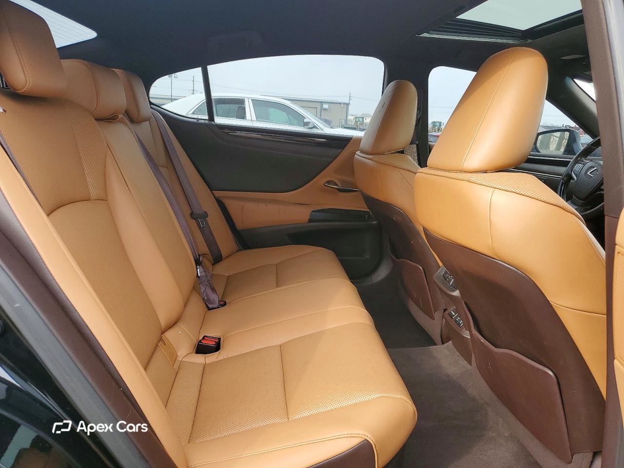 Lexus ES 2020