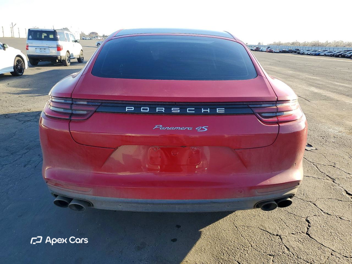 Porsche Panamera 2020