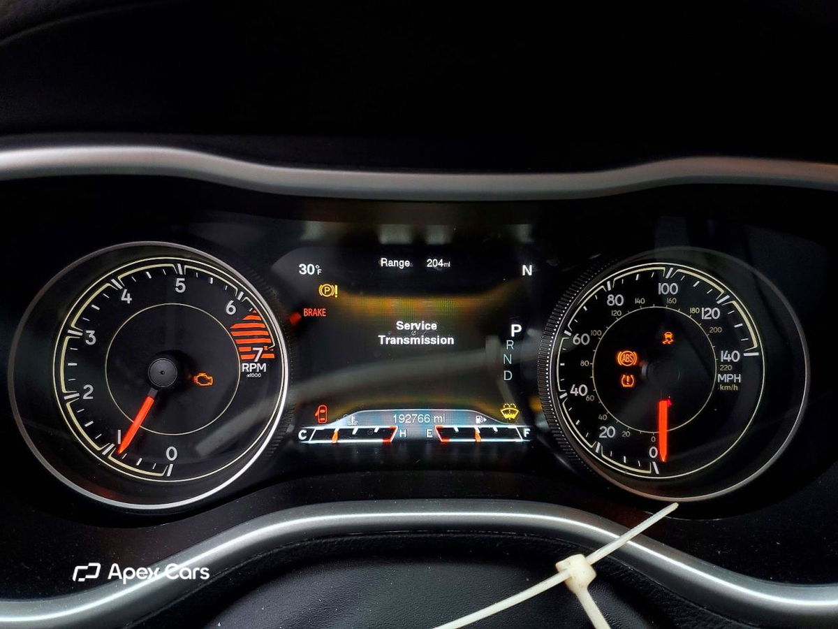 Jeep Grand Cherokee 2016
