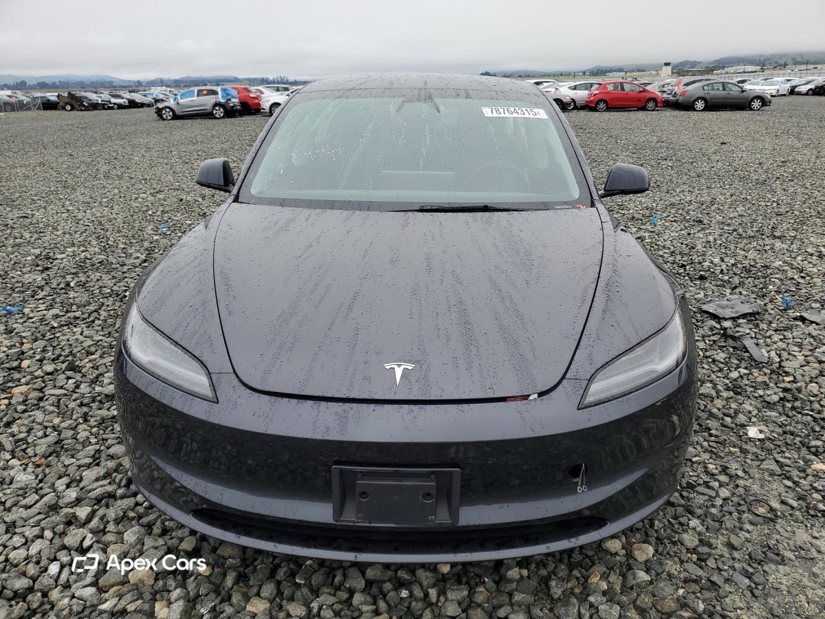 Tesla Model 3 2024