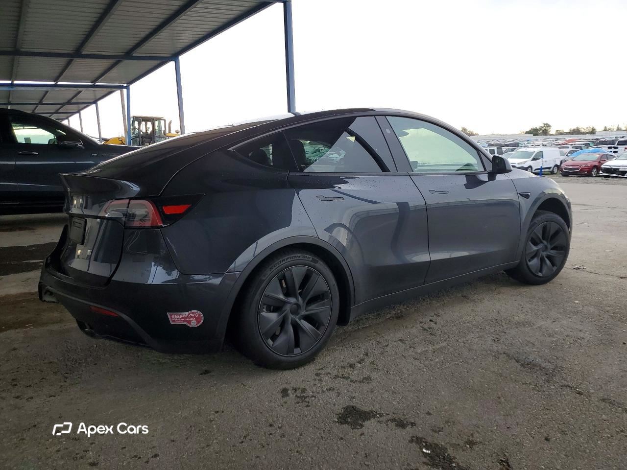 Tesla Model Y 2024
