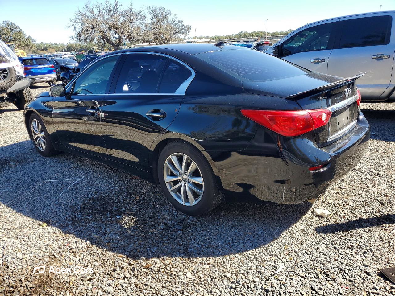 Infiniti Q50 2015