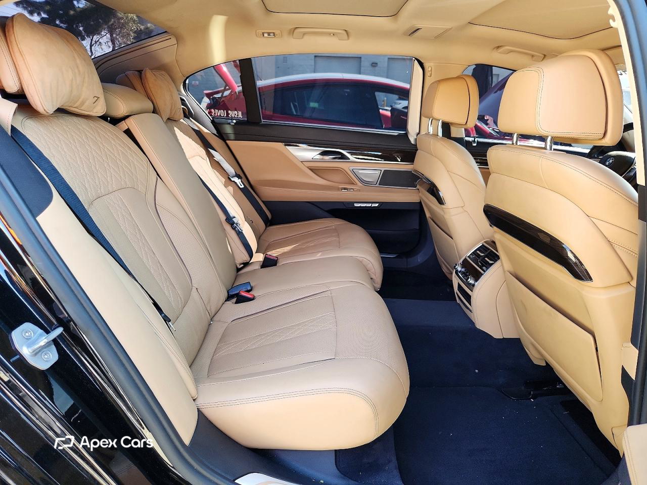 BMW Series 7 2016