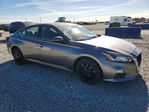 Nissan Altima 2019
