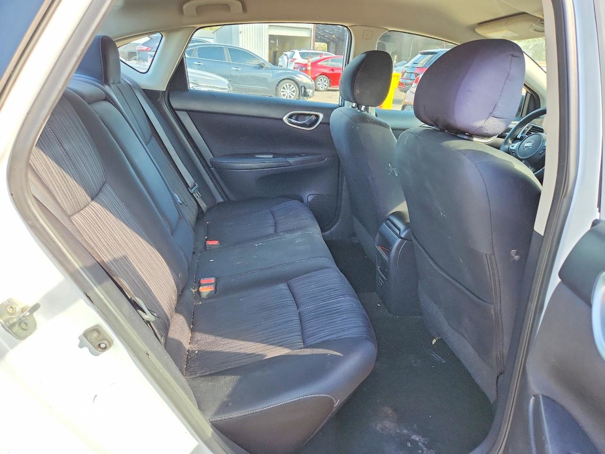 Nissan Sentra 2017
