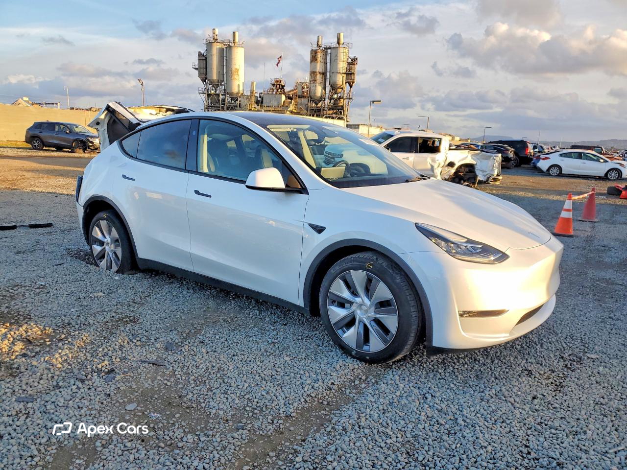 Tesla Model Y 2023