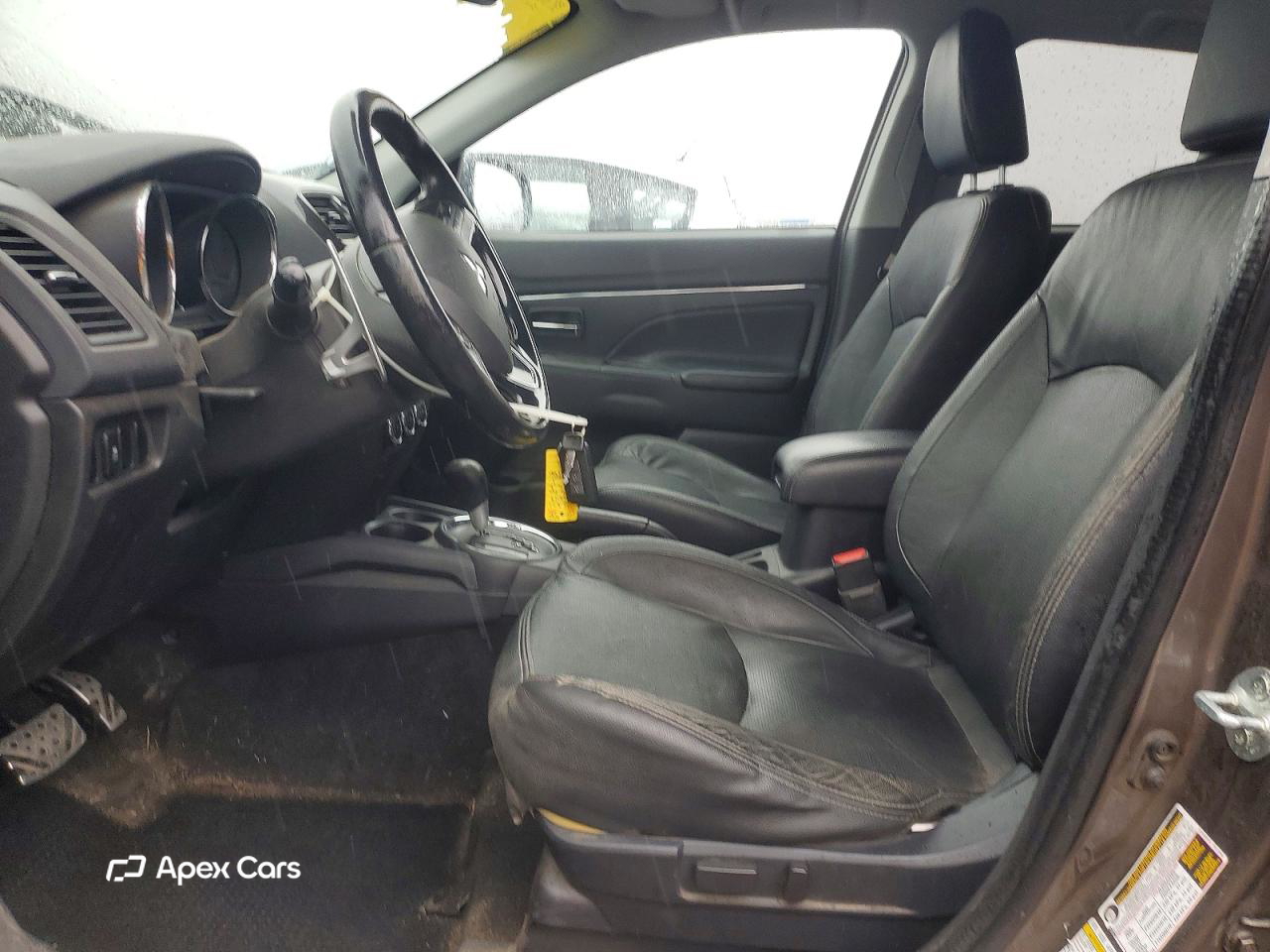 Mitsubishi Outlander 2016