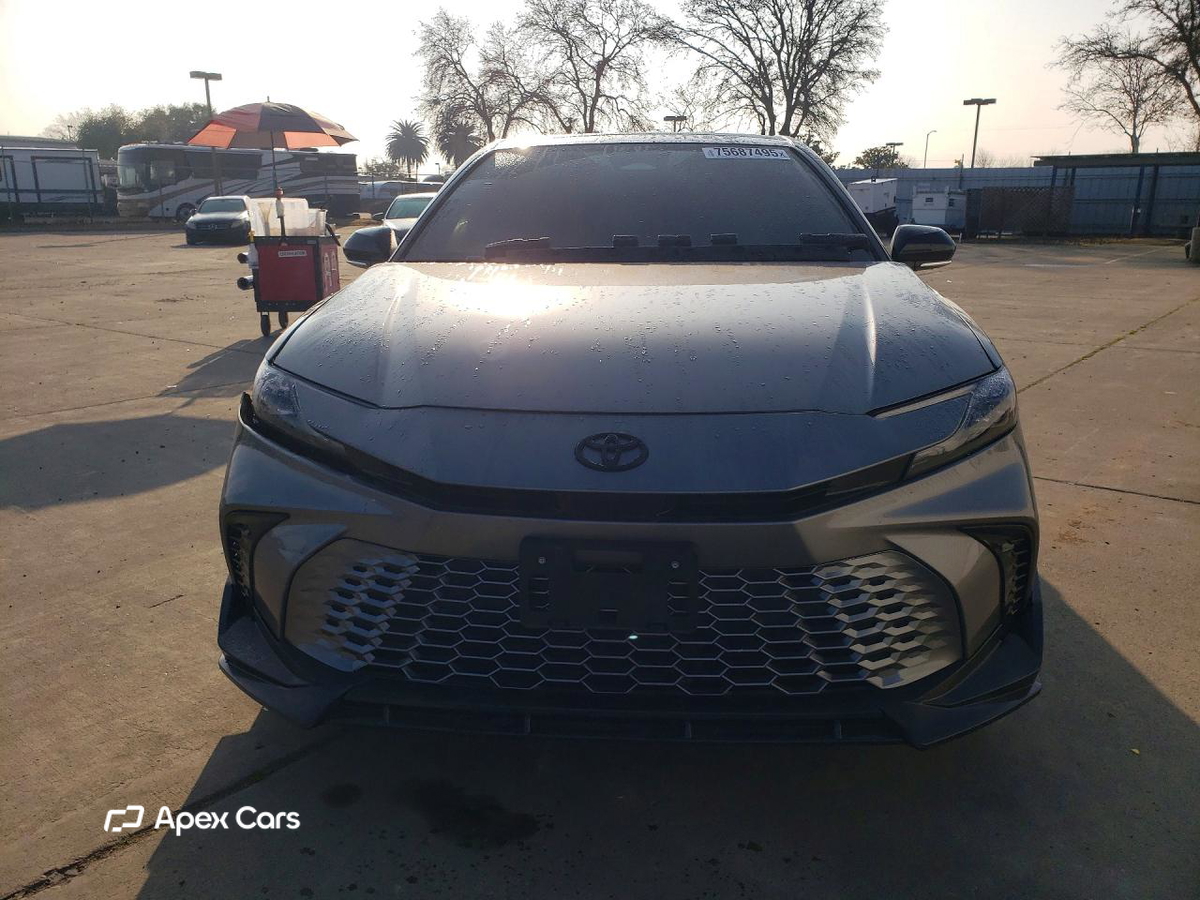Toyota Camry 2026