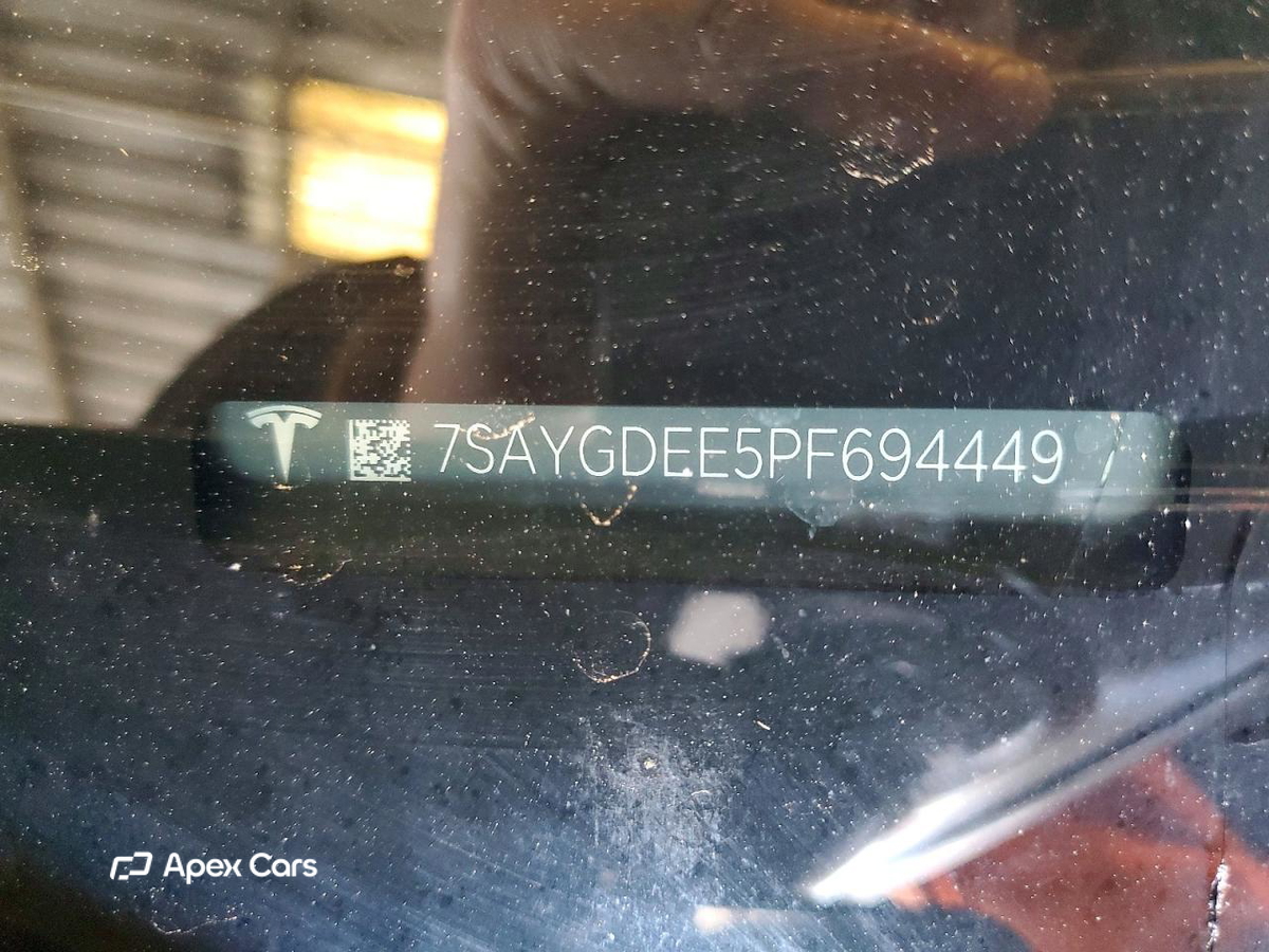 Tesla Model Y 2023