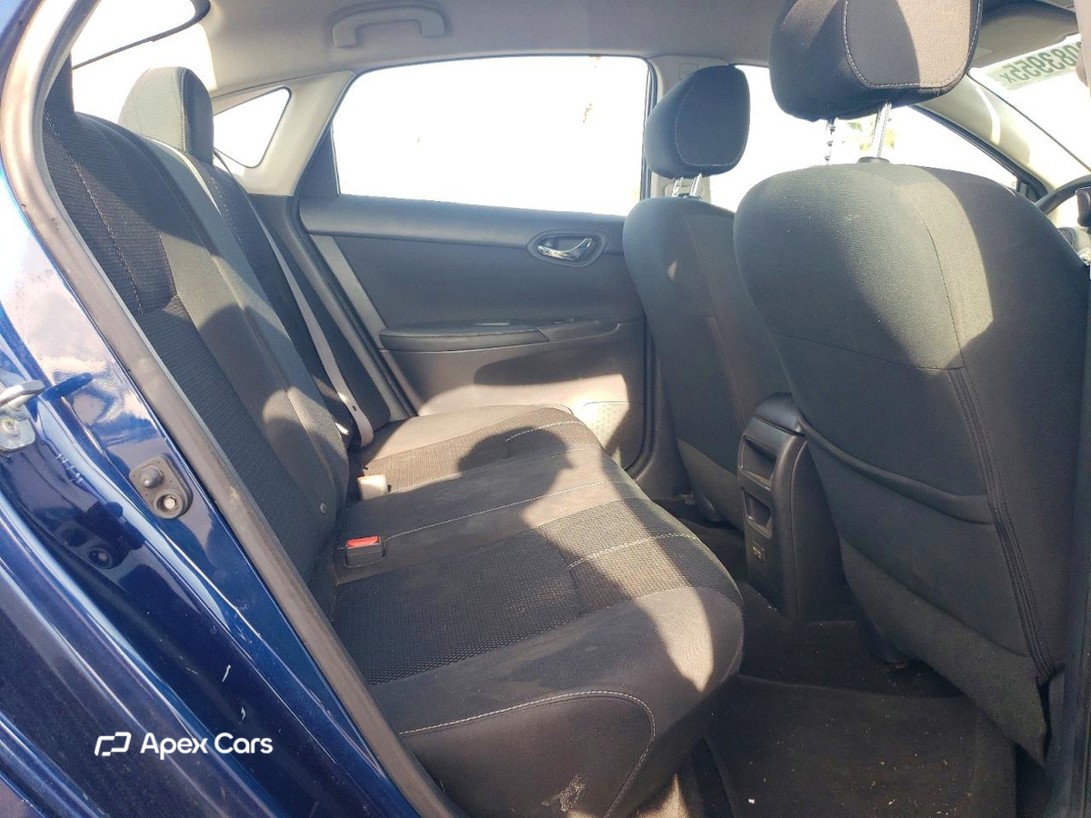 Nissan Sentra 2018