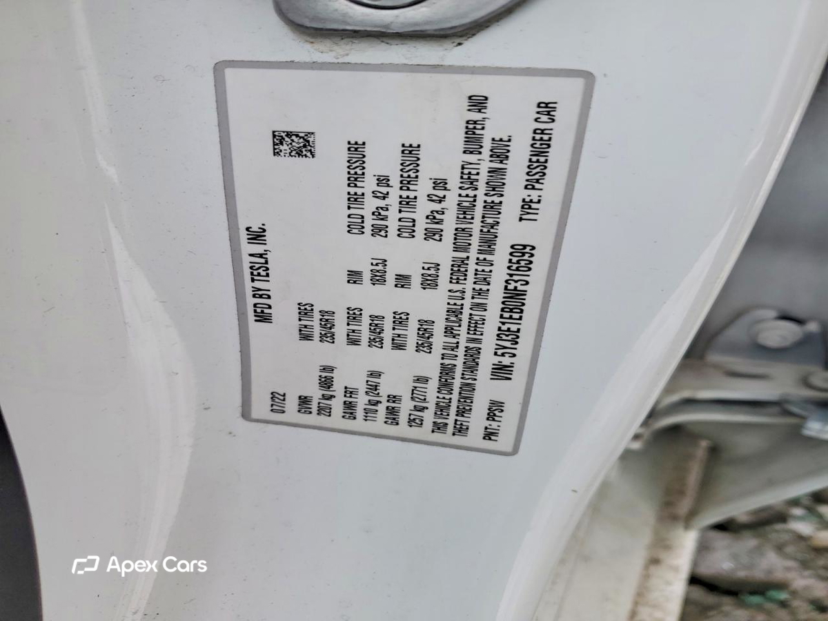 Tesla Model 3 2022