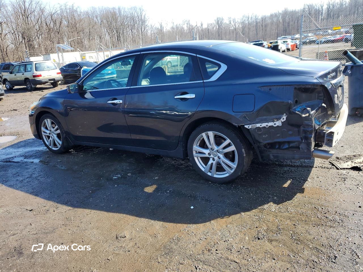 Nissan Altima 2013