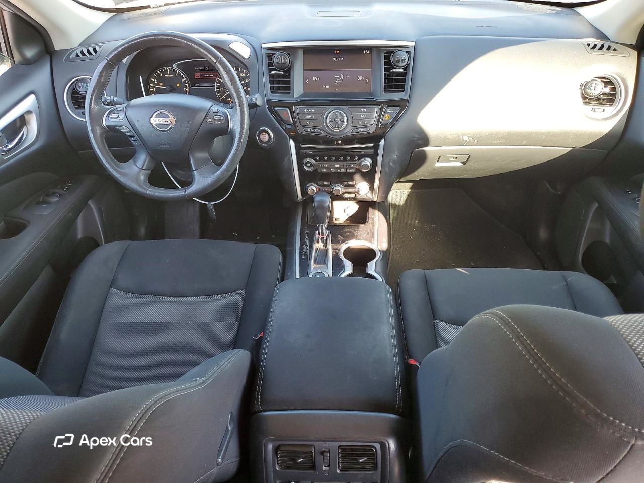 Nissan Pathfinder 2017