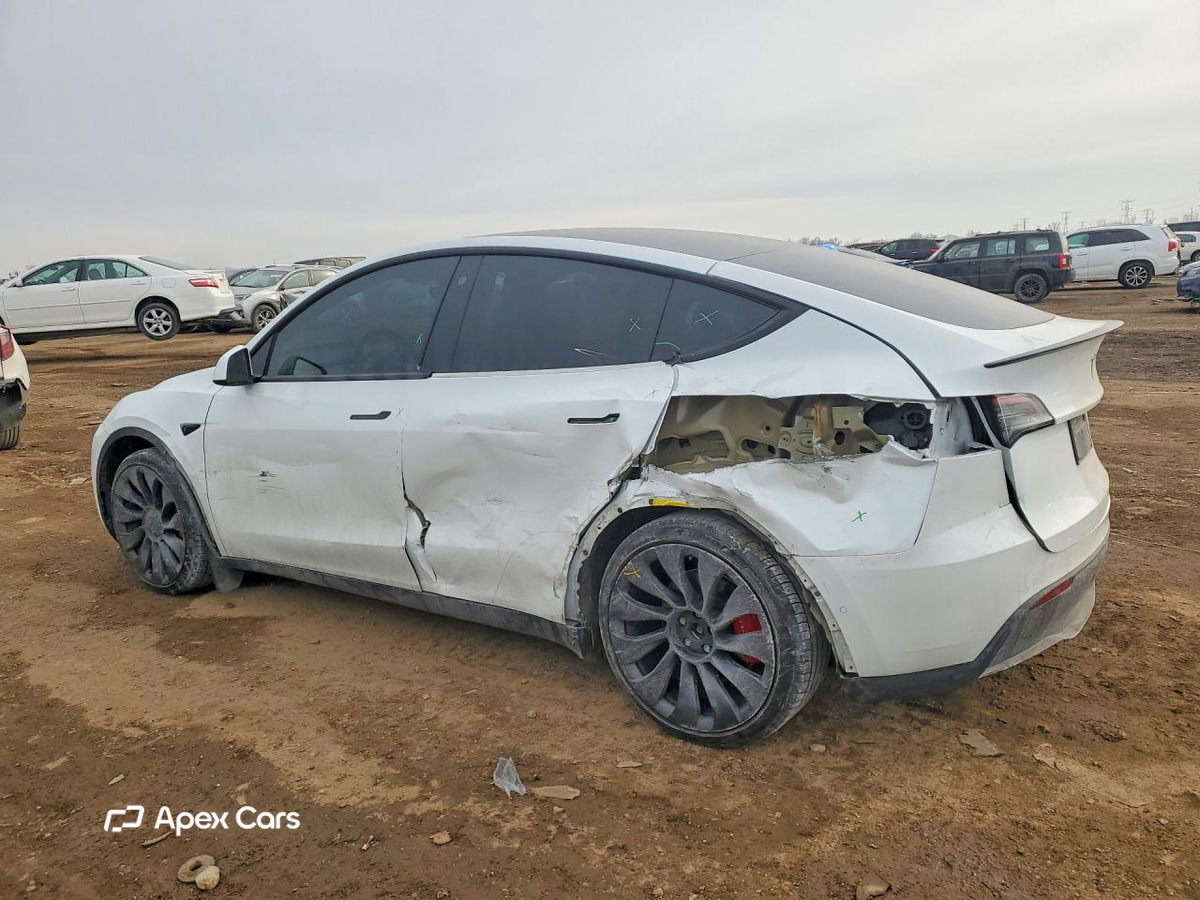 Tesla Model Y 2022