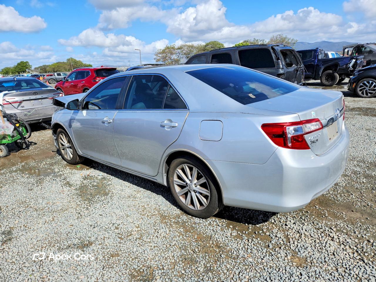 Toyota Camry 2012