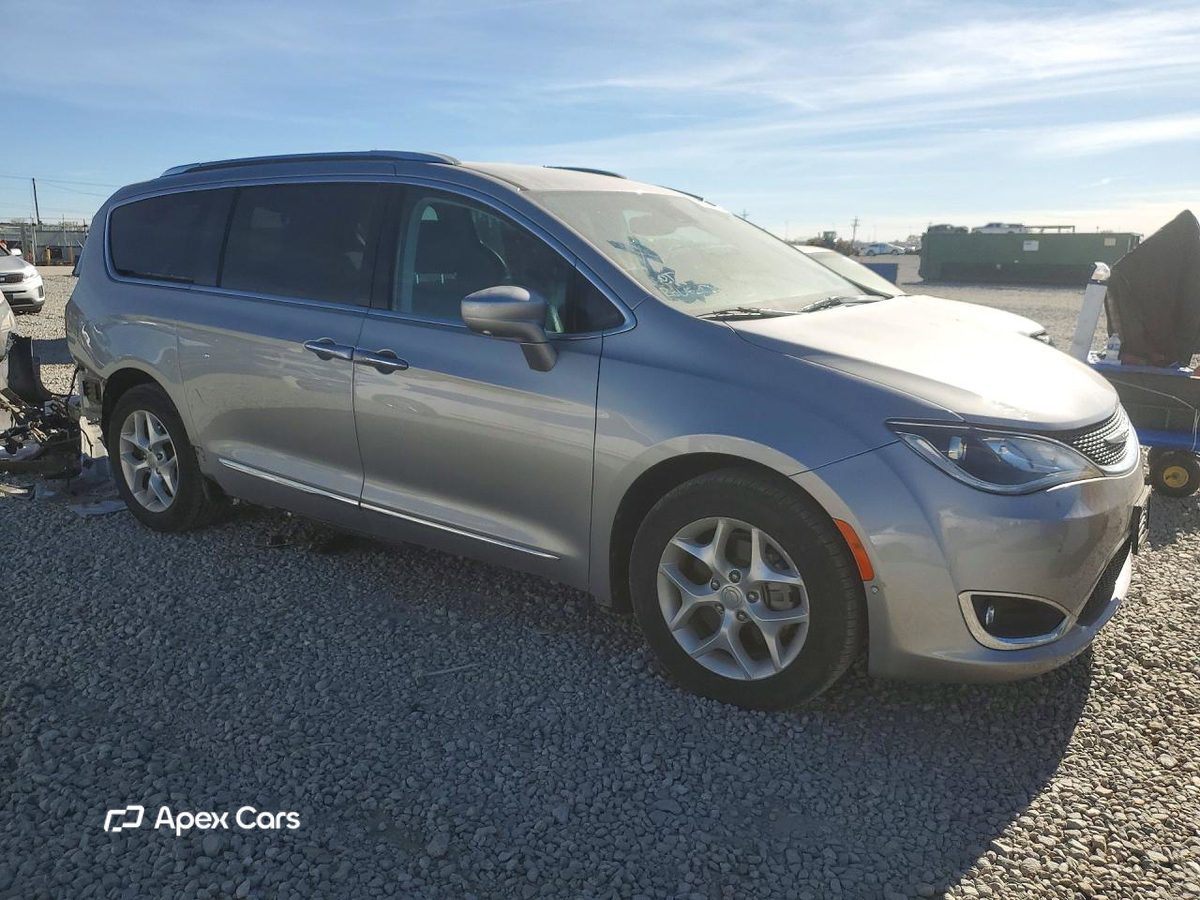 Chrysler Pacifica 2017