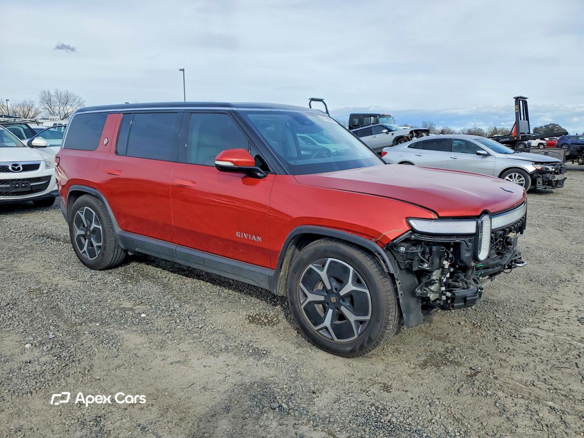 Rivian R1S 2024