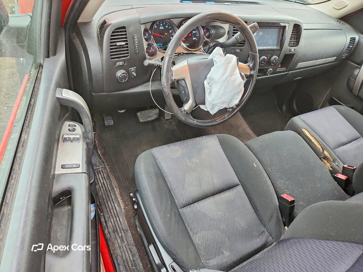 GMC Sierra 2011