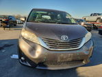 Toyota Sienna 2012