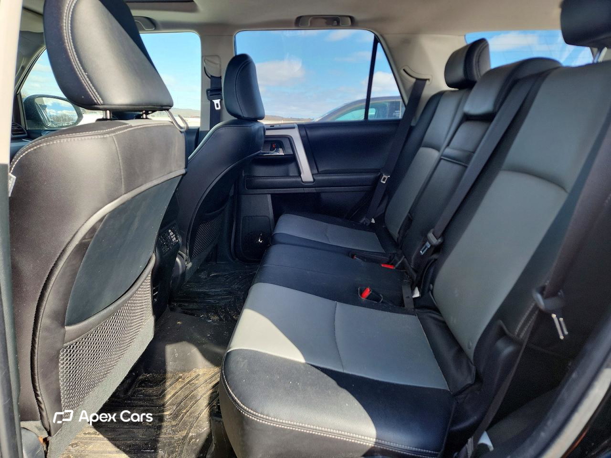 Toyota 4Runner 2017