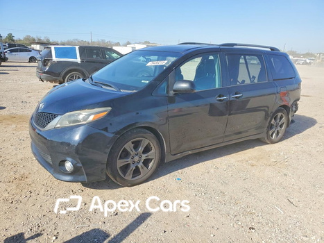 Toyota Sienna 2017 - Image 1 of 14