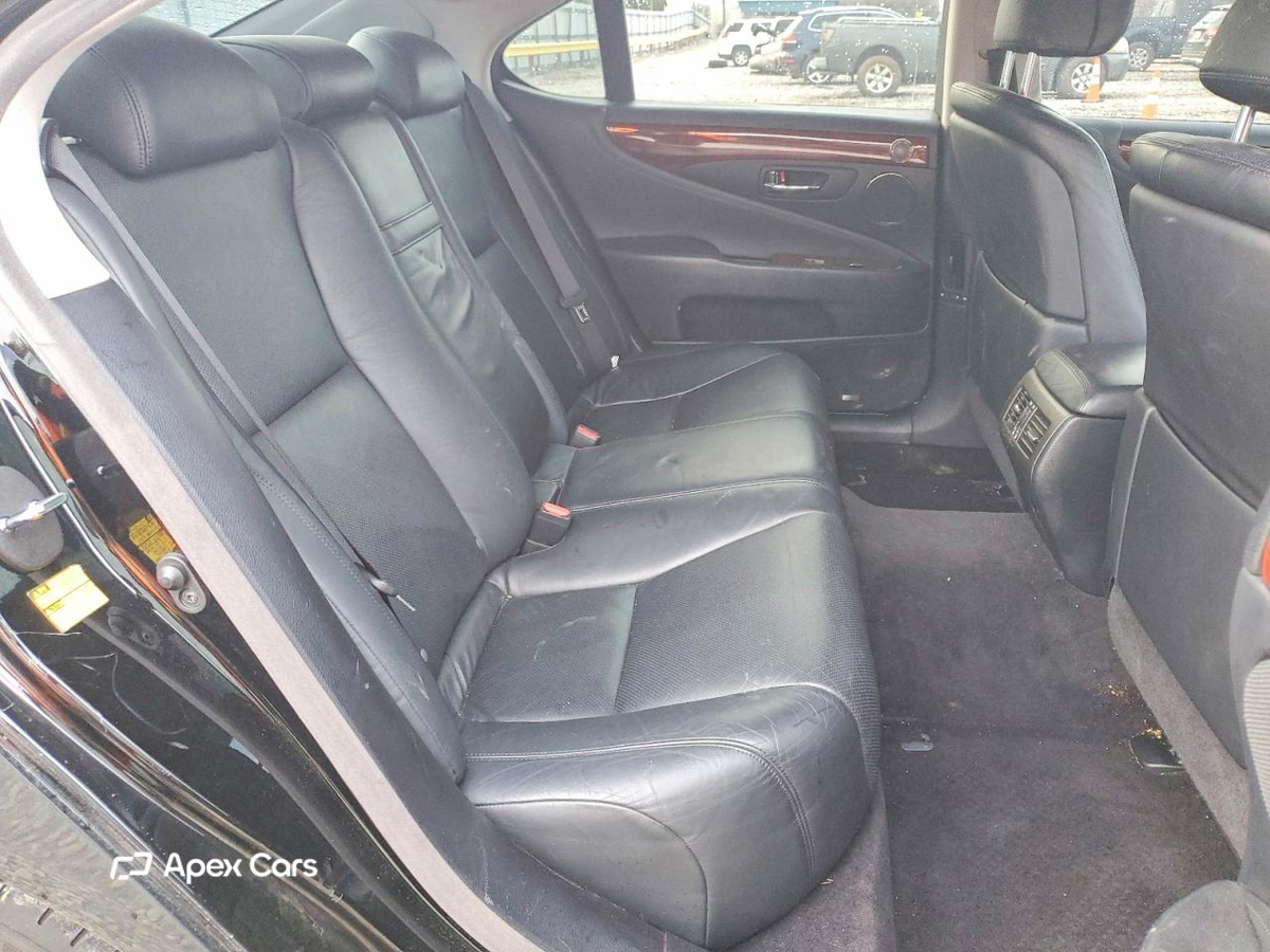 Lexus LS 2010