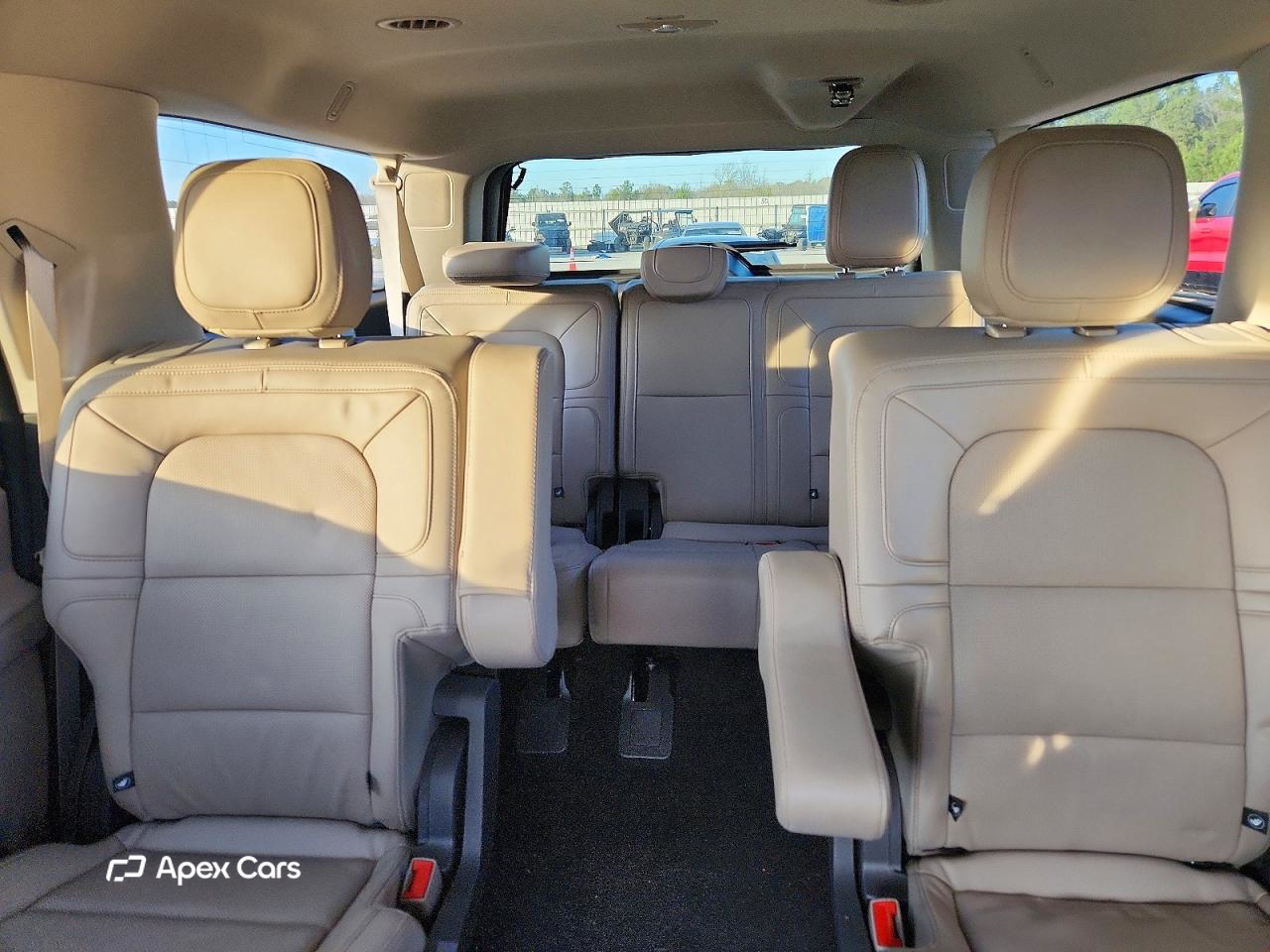Lincoln Navigator 2024