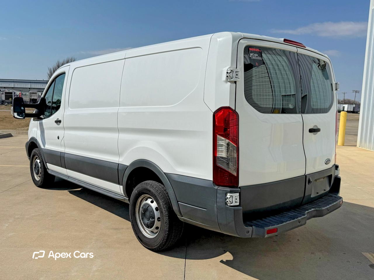Ford Transit 2016