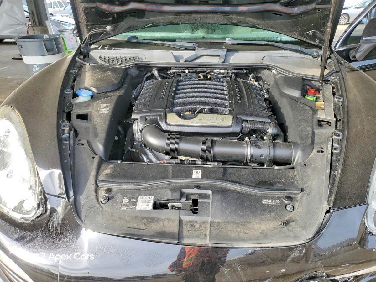 Porsche Cayenne 2012