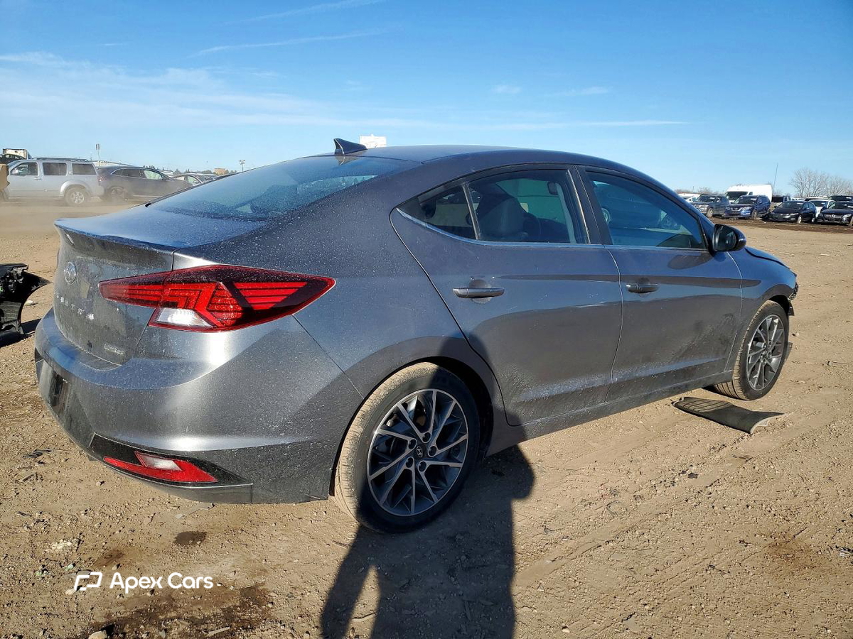 Hyundai Elantra 2020