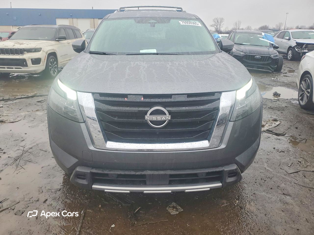 Nissan Pathfinder 2025