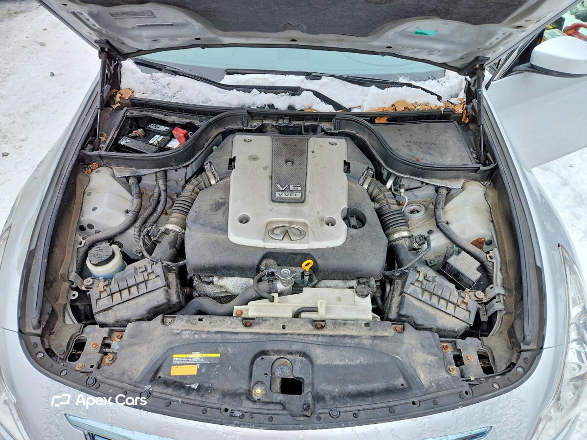 Infiniti G 2013