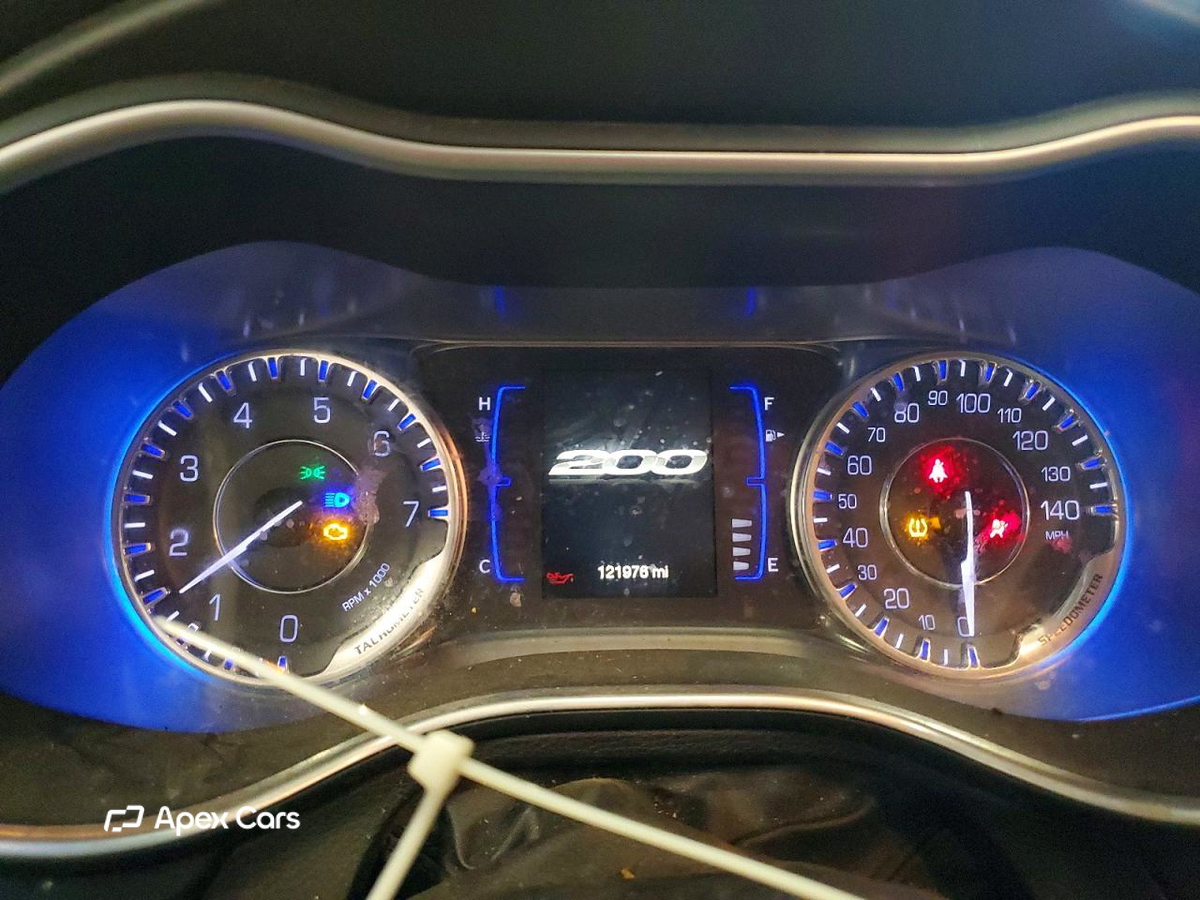 Chrysler 200 2016