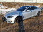 Tesla Model S 2015