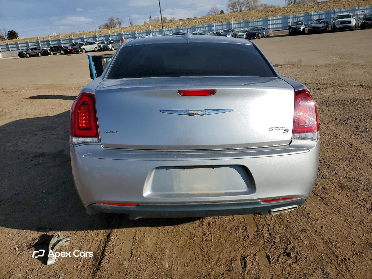 Chrysler 300 2018