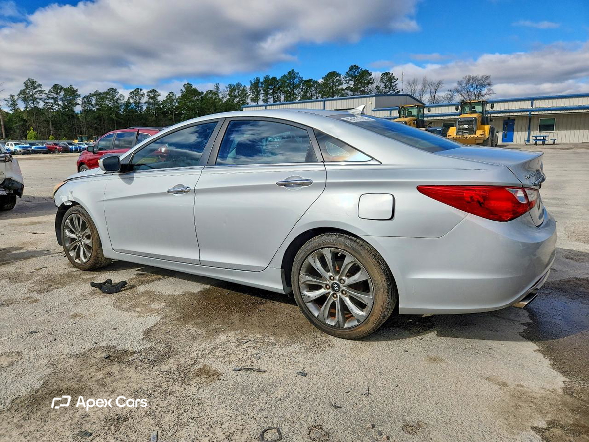 Hyundai Sonata 2011