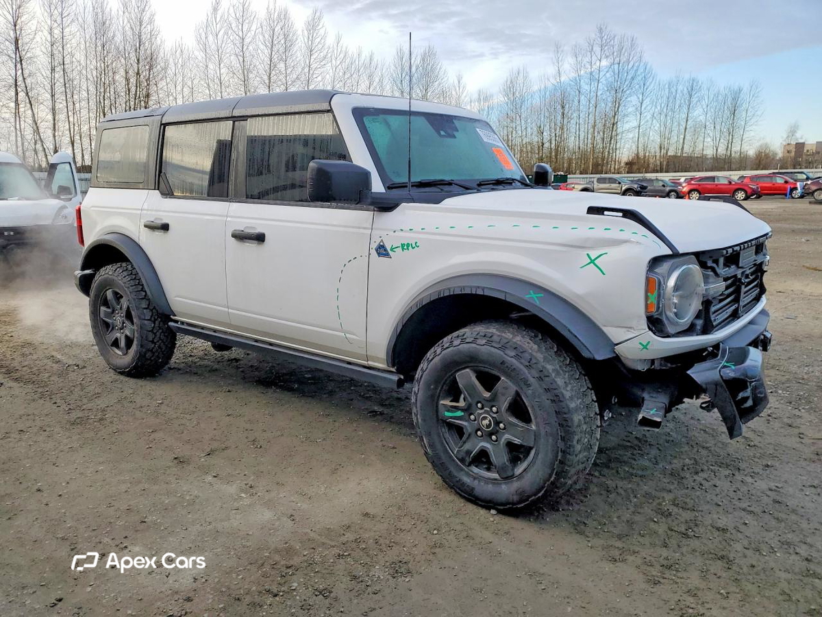 Ford Bronco 2024