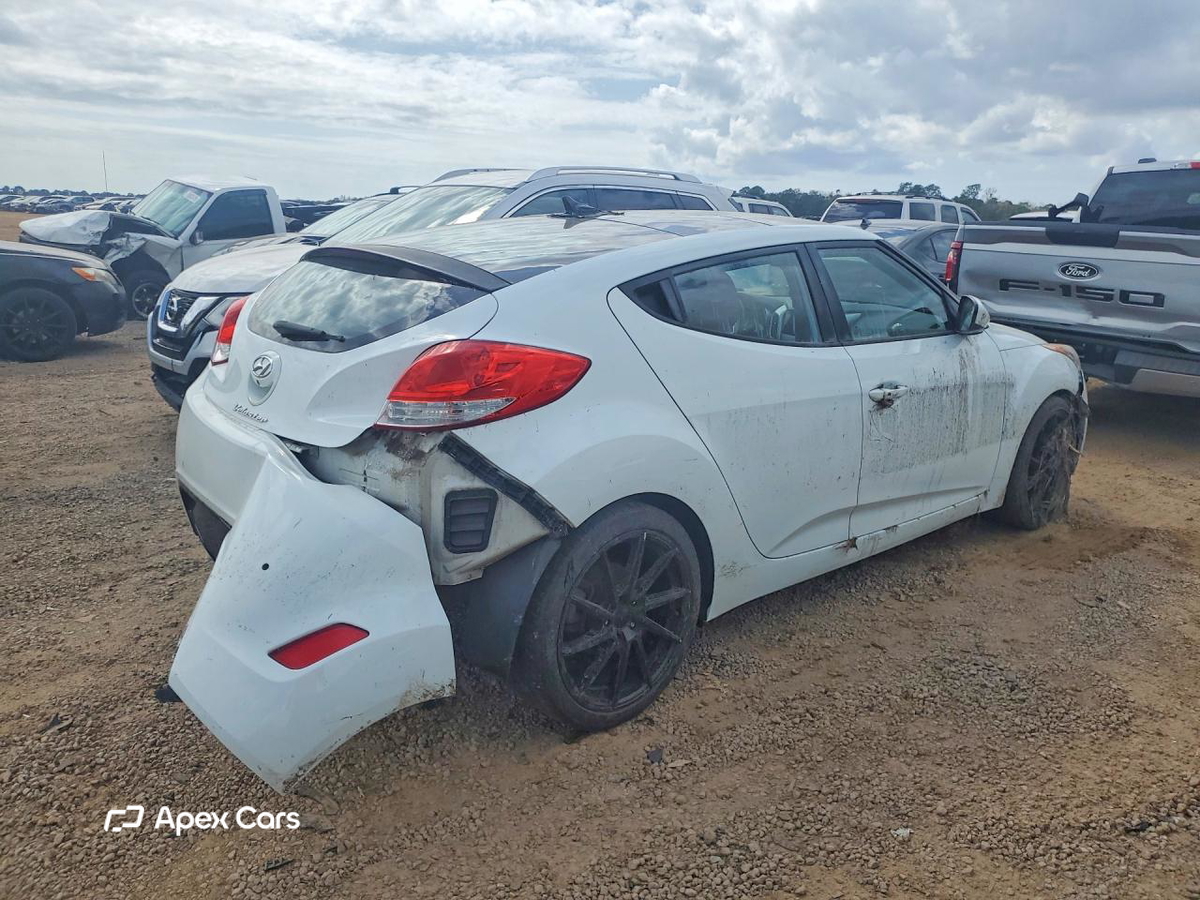 Hyundai Veloster 2012