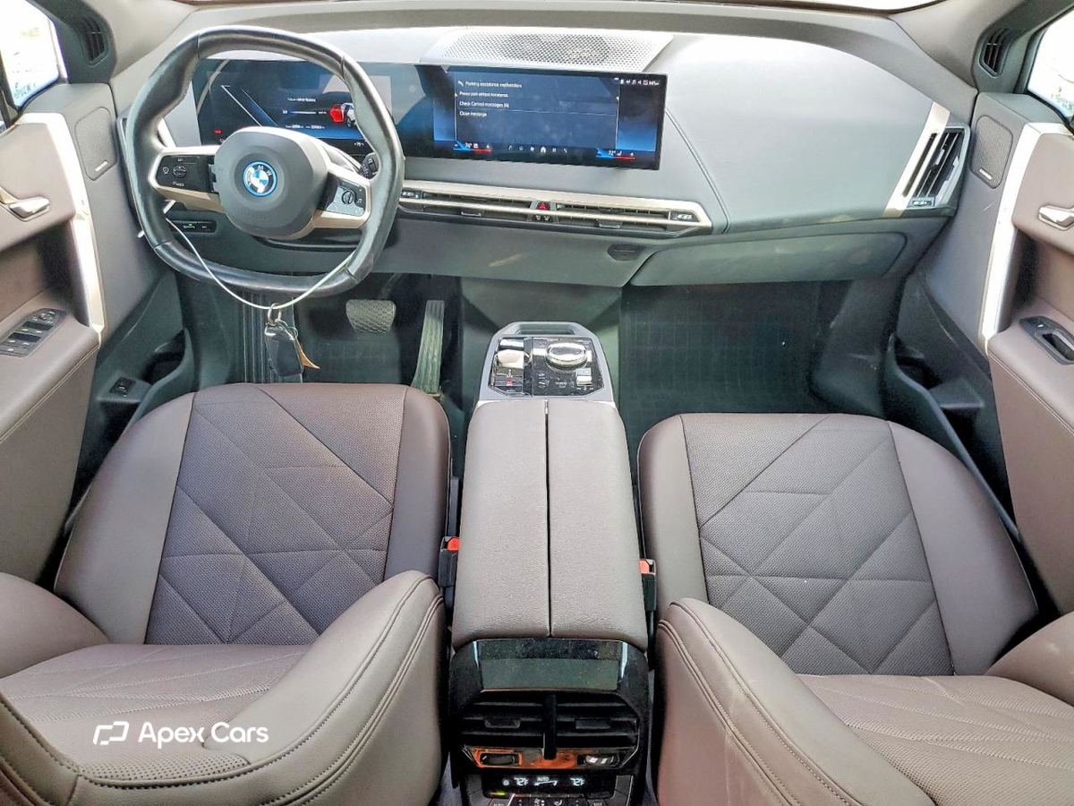BMW iX 2024