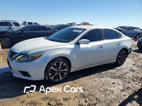 Nissan Altima 2016 - Image 1 of 13