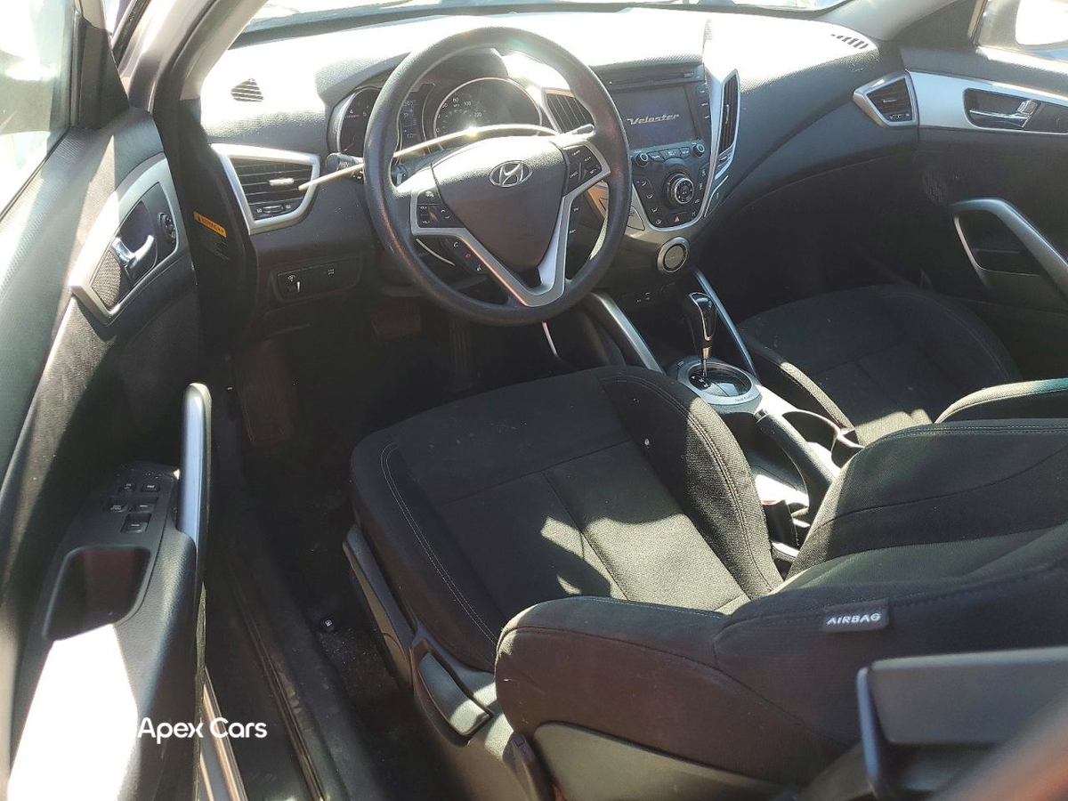 Hyundai Veloster 2016