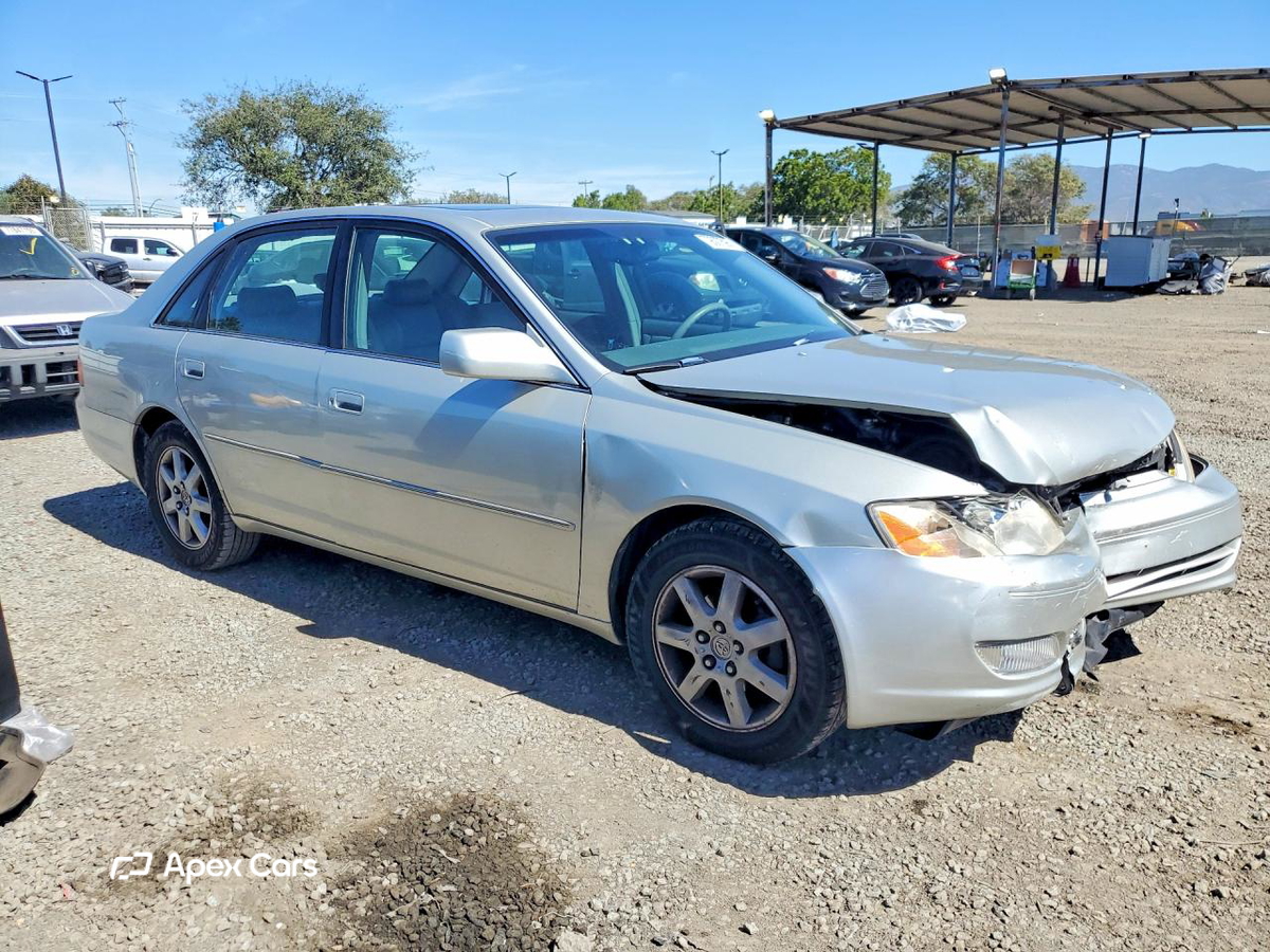 Toyota Avalon 2000