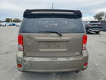 Toyota  2011