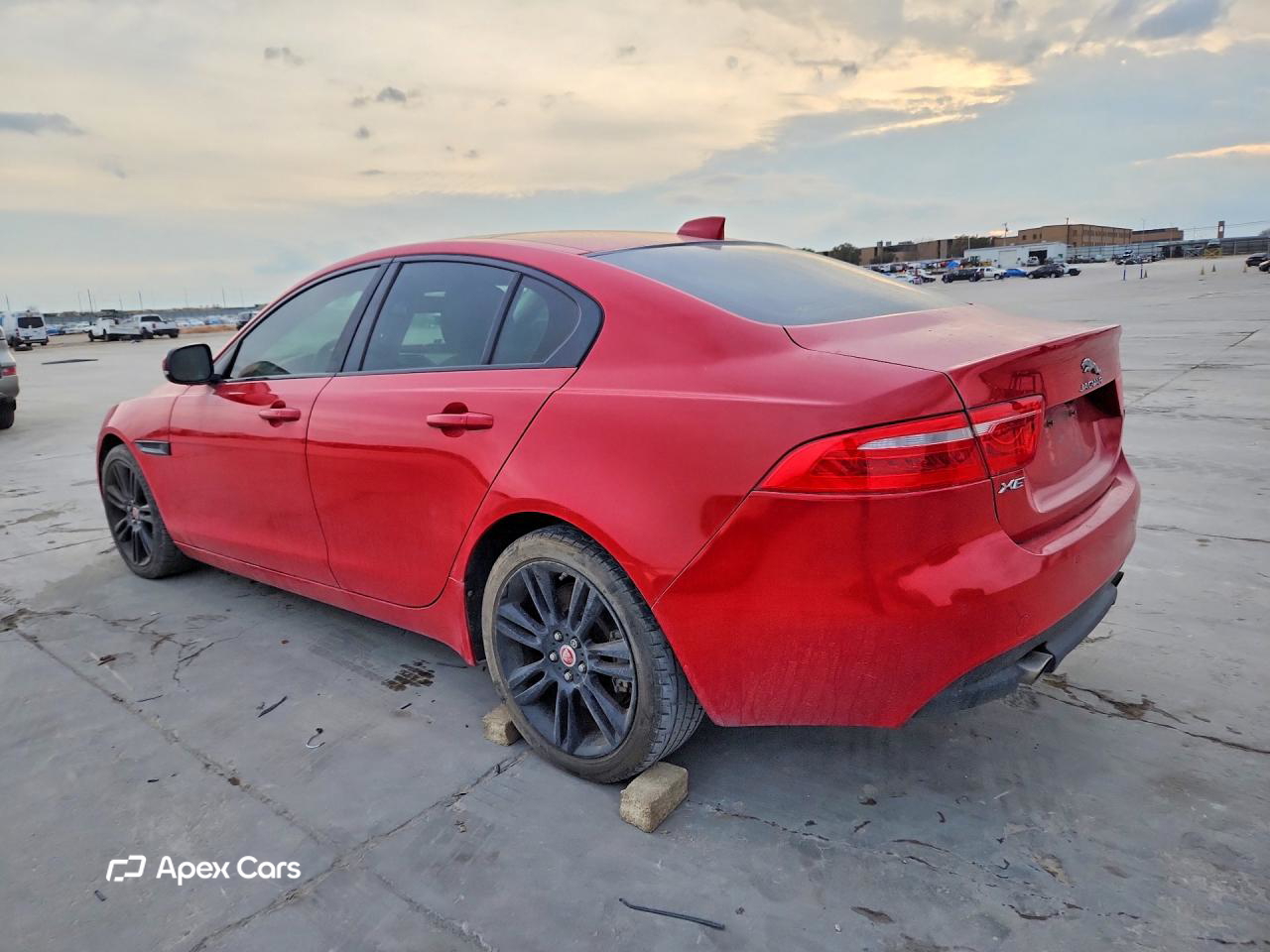 Jaguar XE 2018