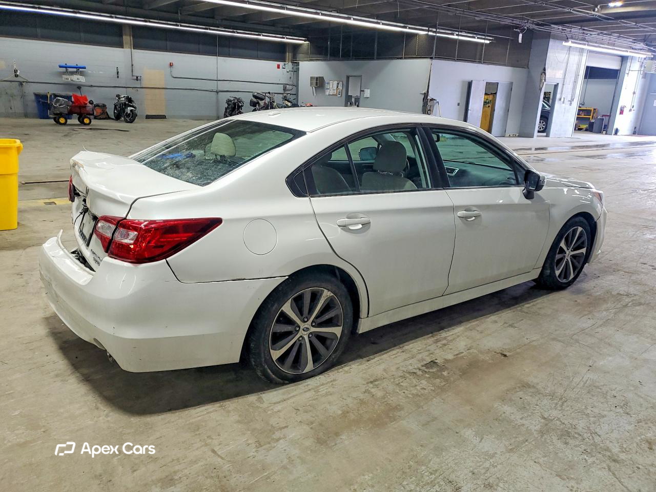 Subaru Legacy 2015