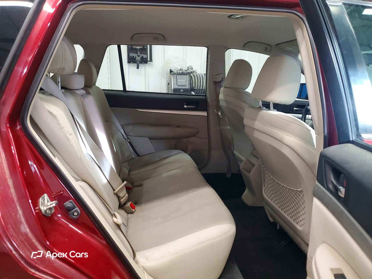 Subaru Outback 2011