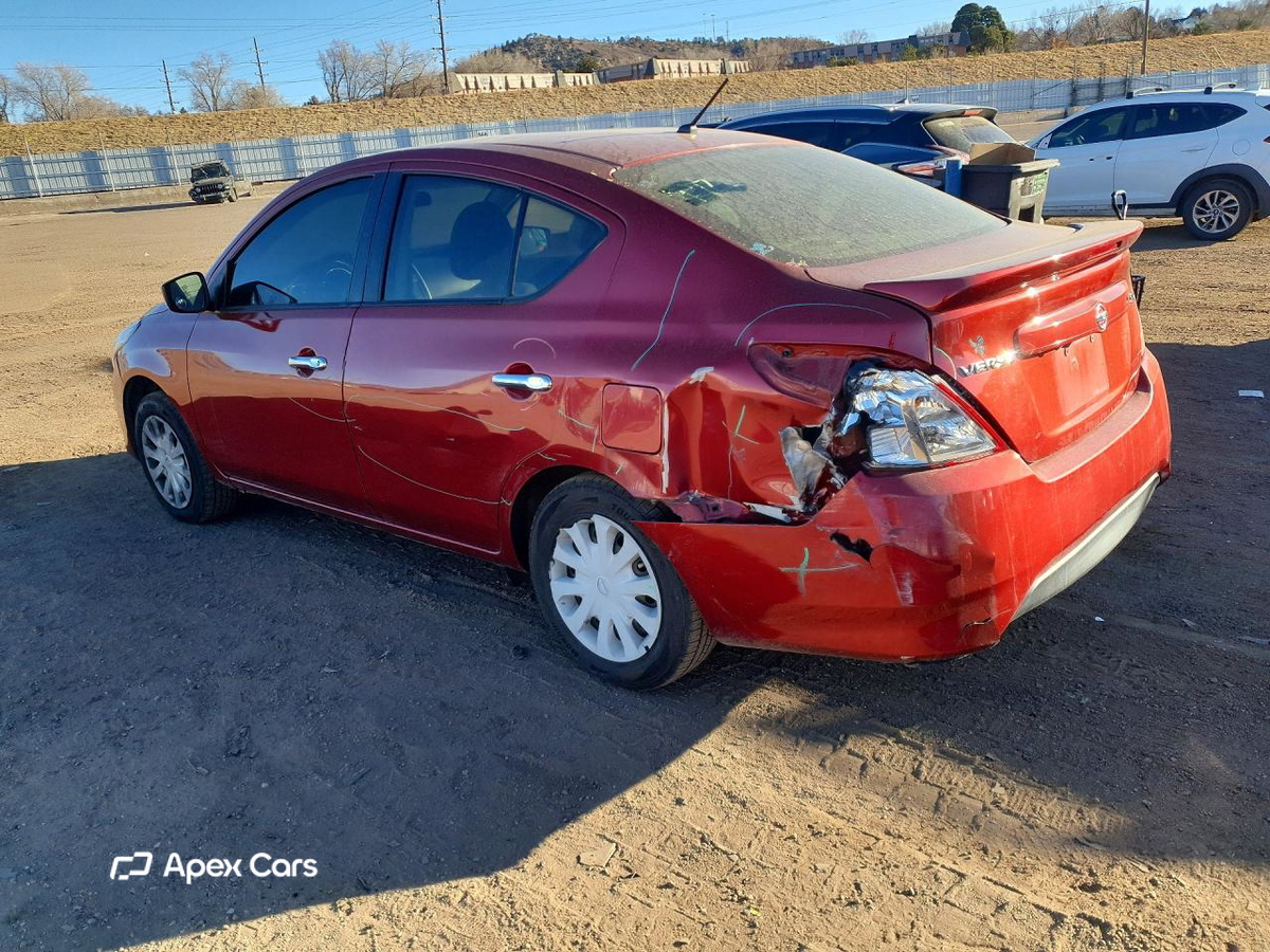 Nissan Versa 2019